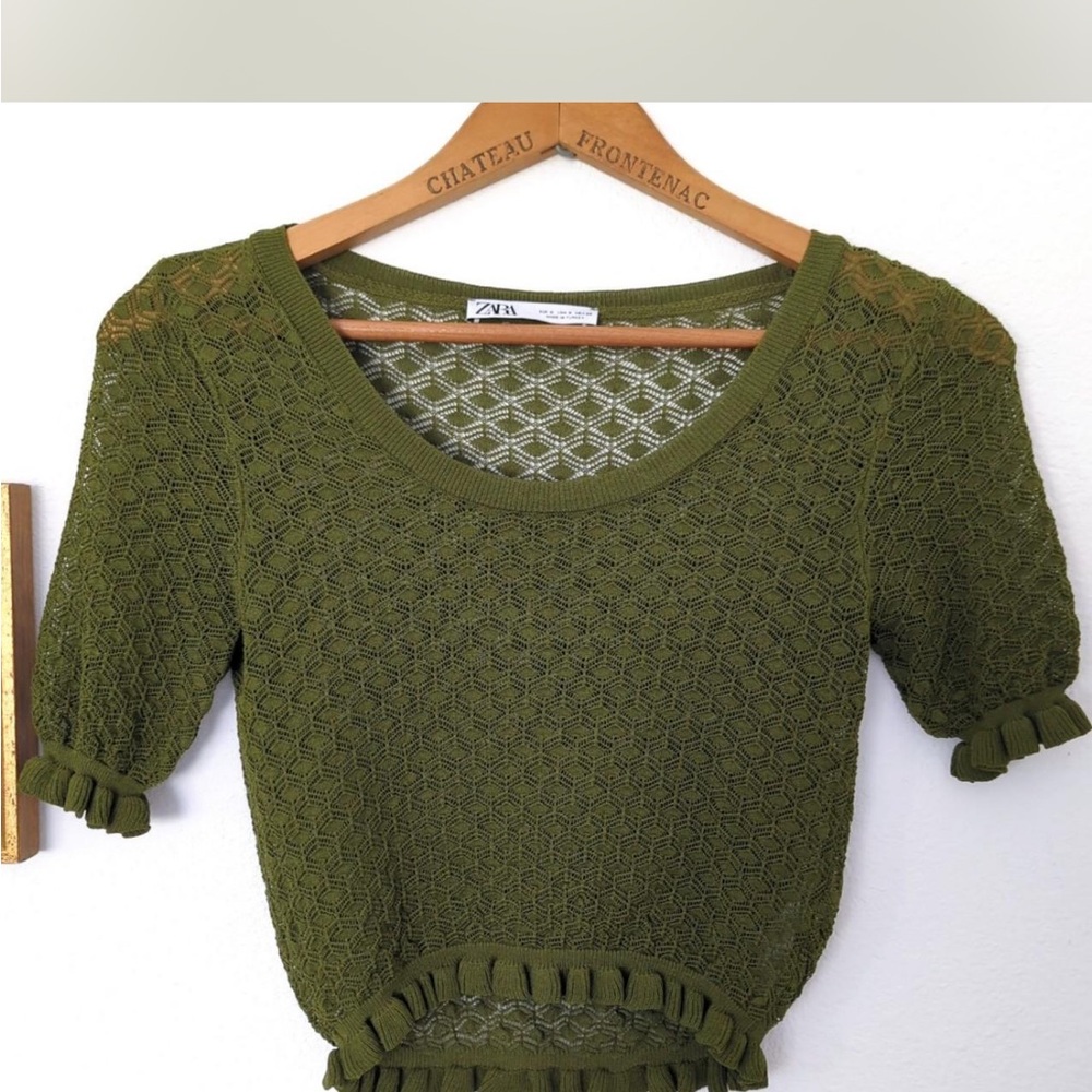 Zara Olive Textured Knit Crop Top